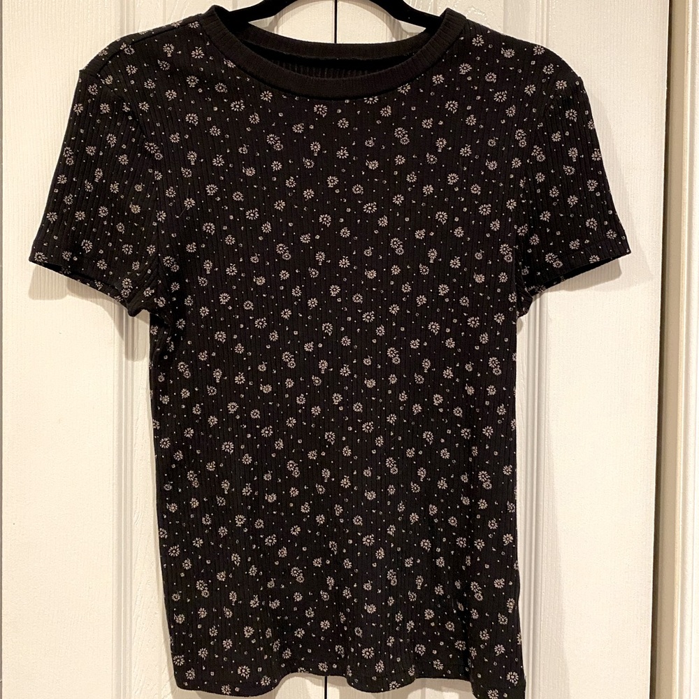 Floral black top